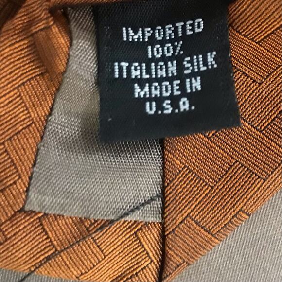 2 Perry Ellis Portfolio 100% Silk Ties Solid Bronze and Green & Purple Patterned - Picture 4 of 6